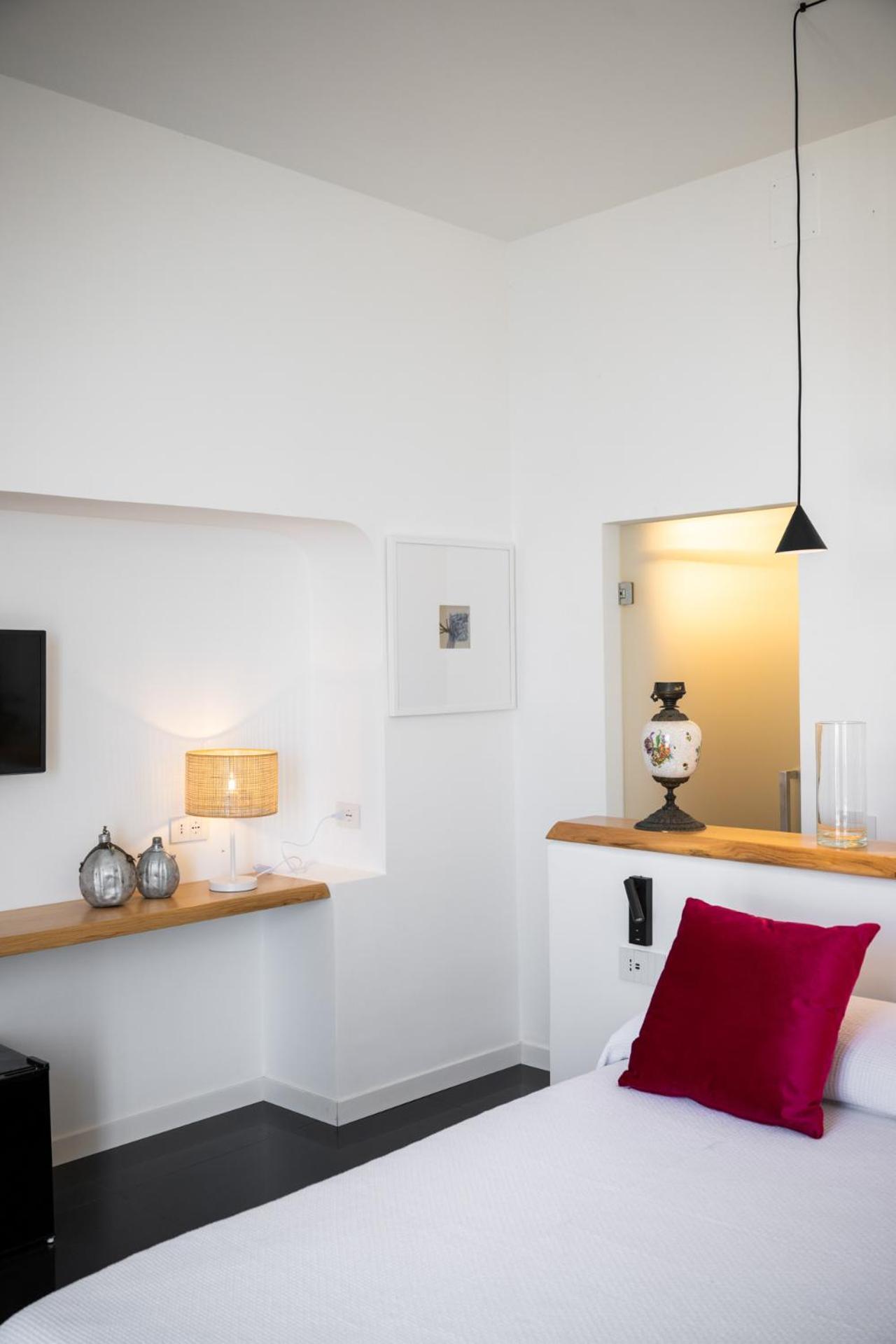 Hotel Dimora Giuela à Positano Extérieur photo